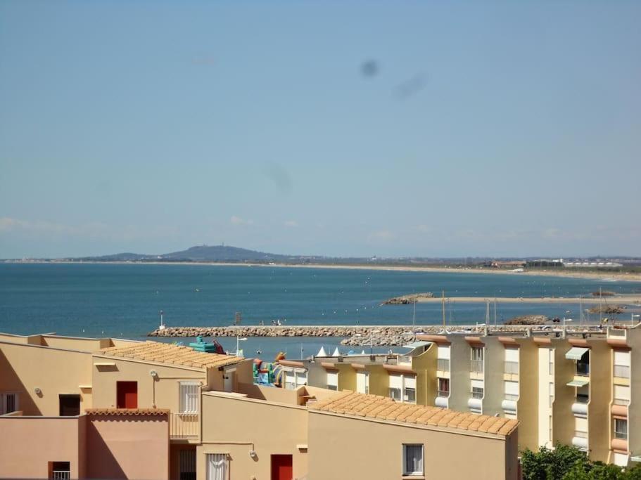 Un Sejour A Sete Apartment Exterior foto